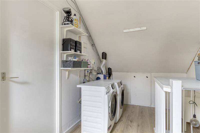 Tussenwoning te koop: Anna Pavlovastraat 34, Almere