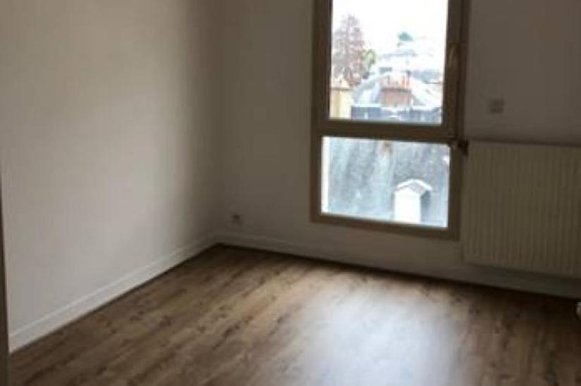 Appartement Place Aristide Briand à Le Mans