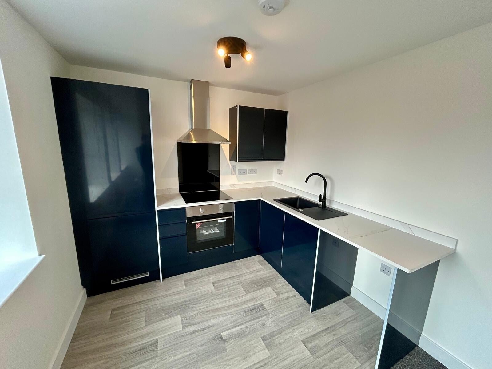 Flat West Street in Chesterfield