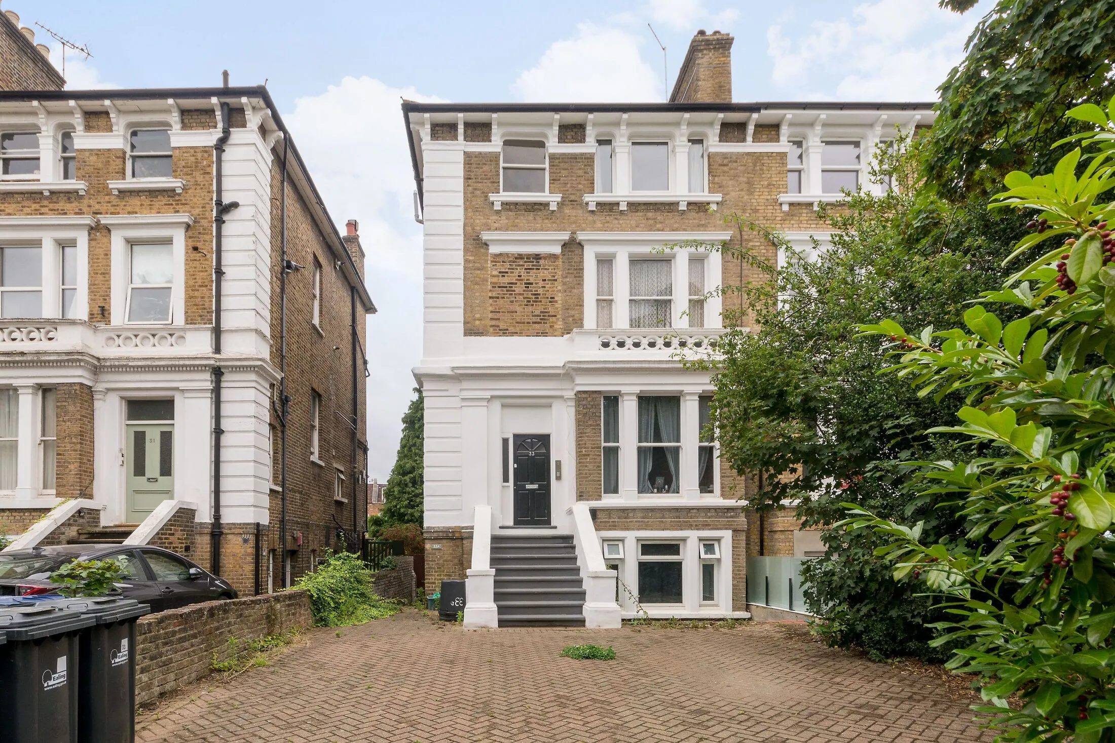 Flat Argyle Road in Greater London