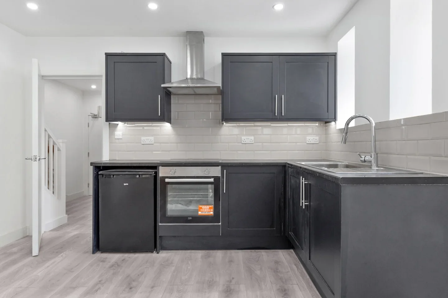 Flat Amhurst Road in Greater London