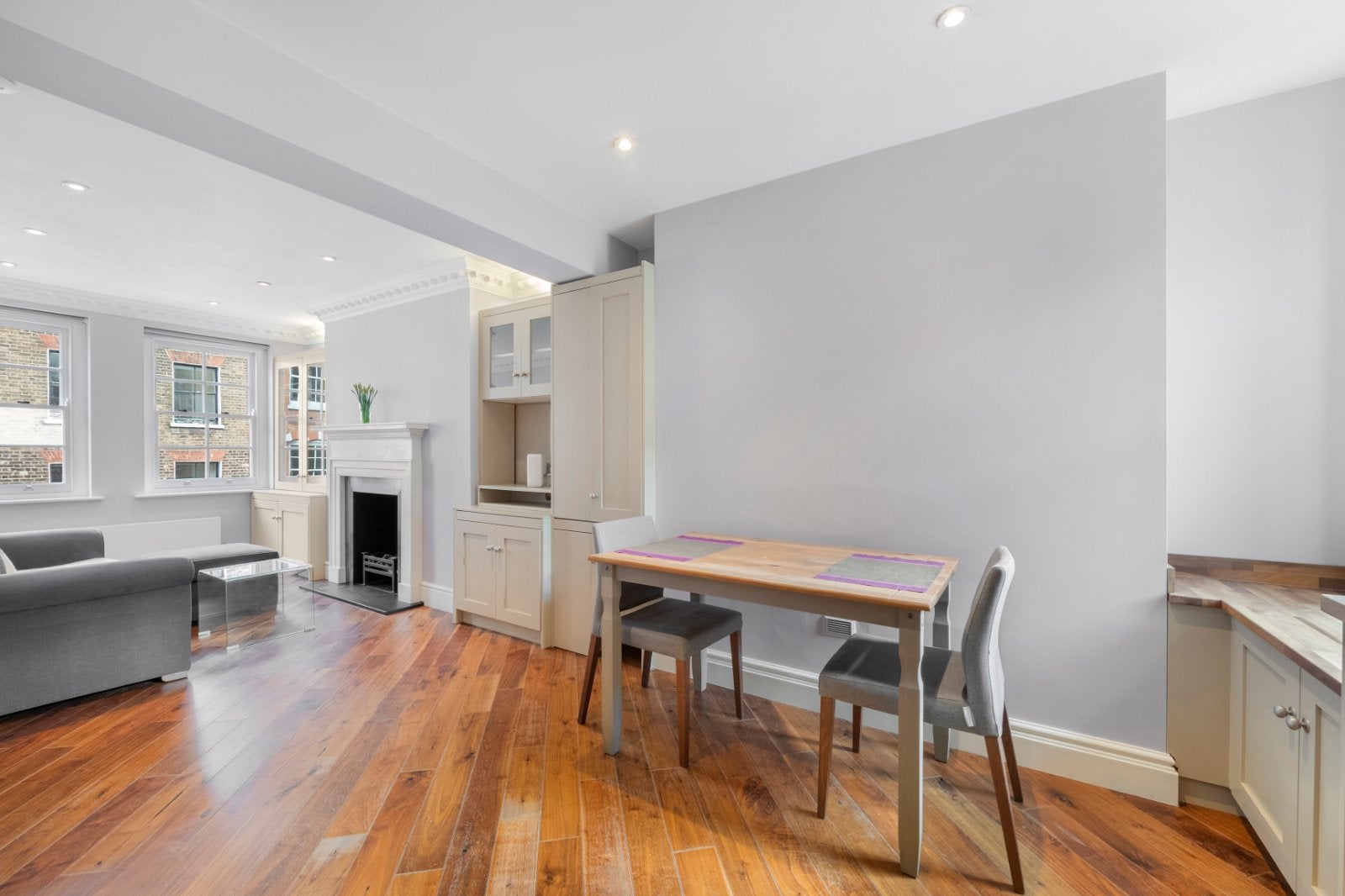 Flat Hanson Street in City of Westminster