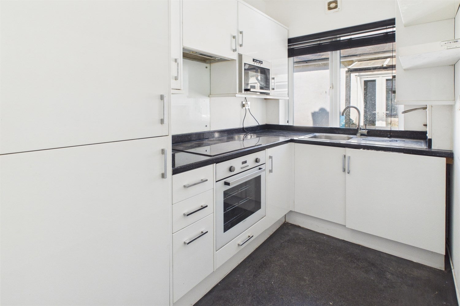 Flat Finchley Road in Southend-on-Sea