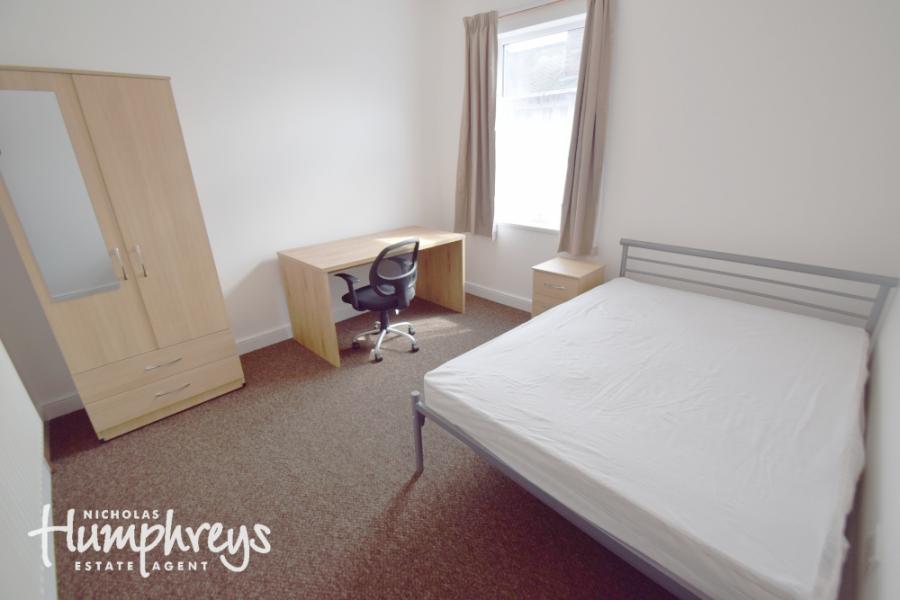 Room Windsmoor Street in Stoke-on-Trent