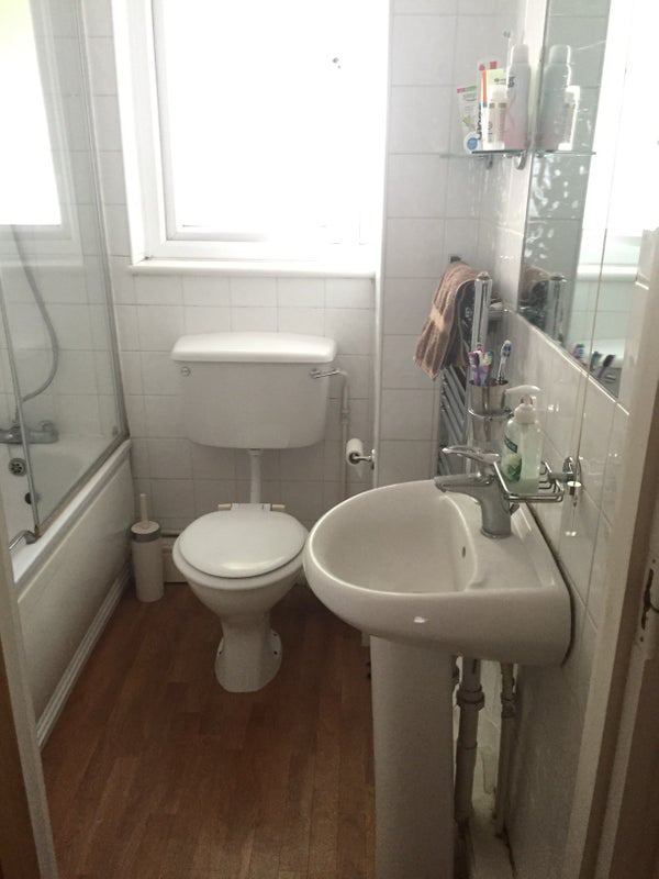 Room Ebbisham Drive in Greater London