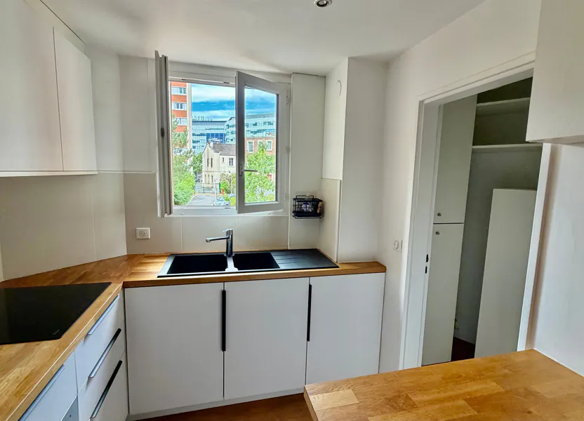 Flat Rue de la Paix in Joinville-le-Pont