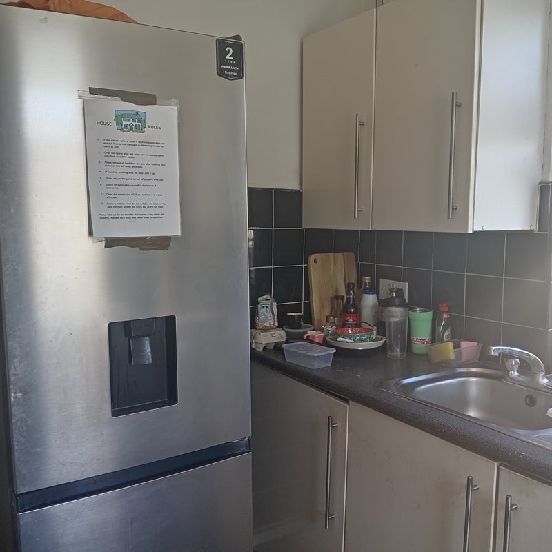 Room High Street in Greater London