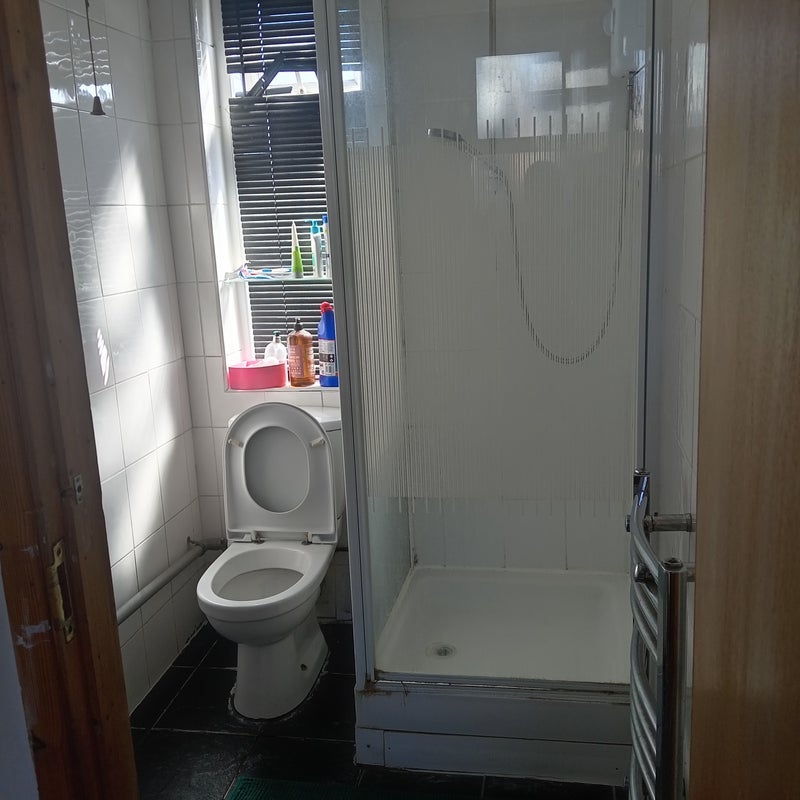 Room High Street in Greater London