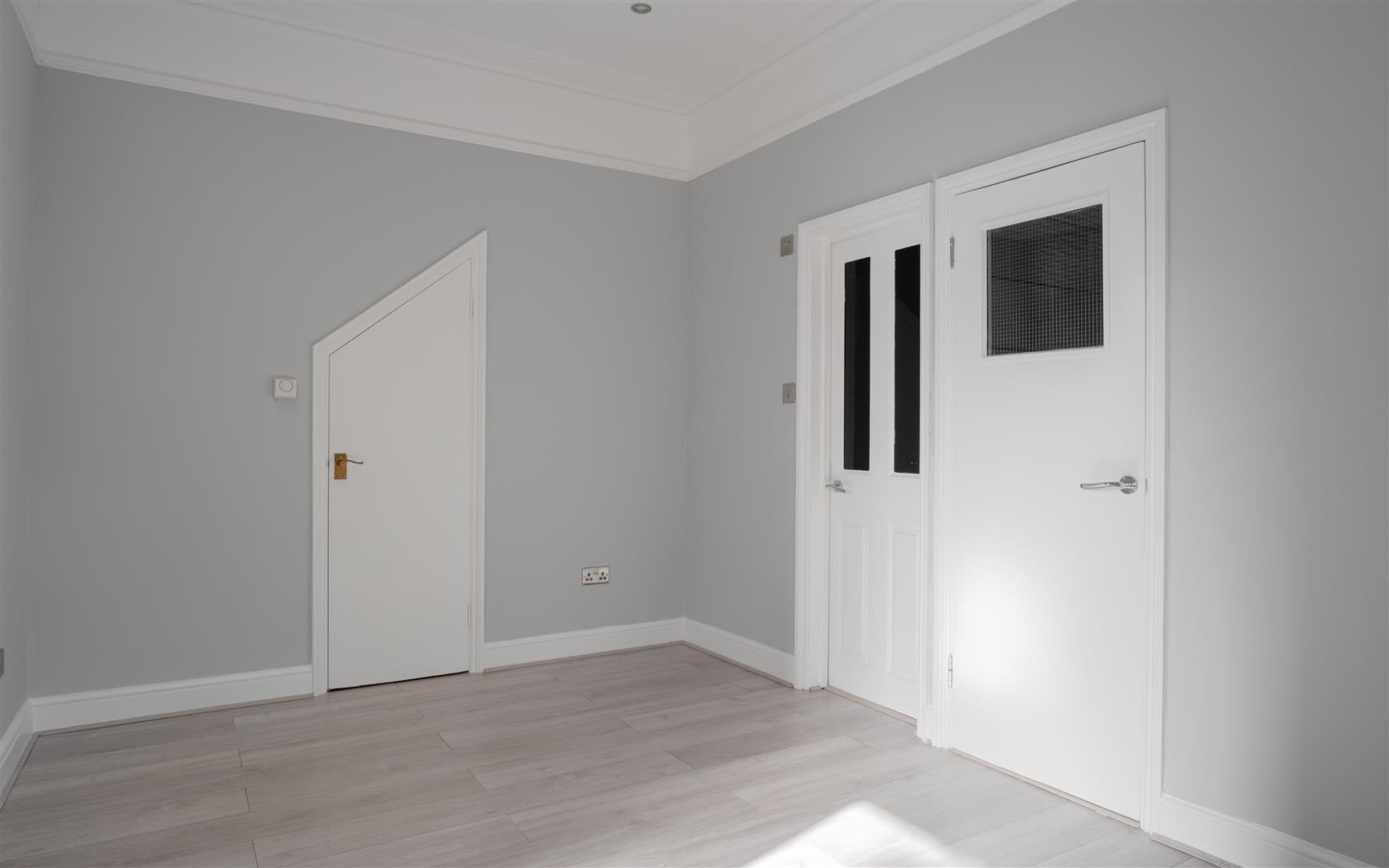 Flat Cavendish Road in Reigate and Banstead