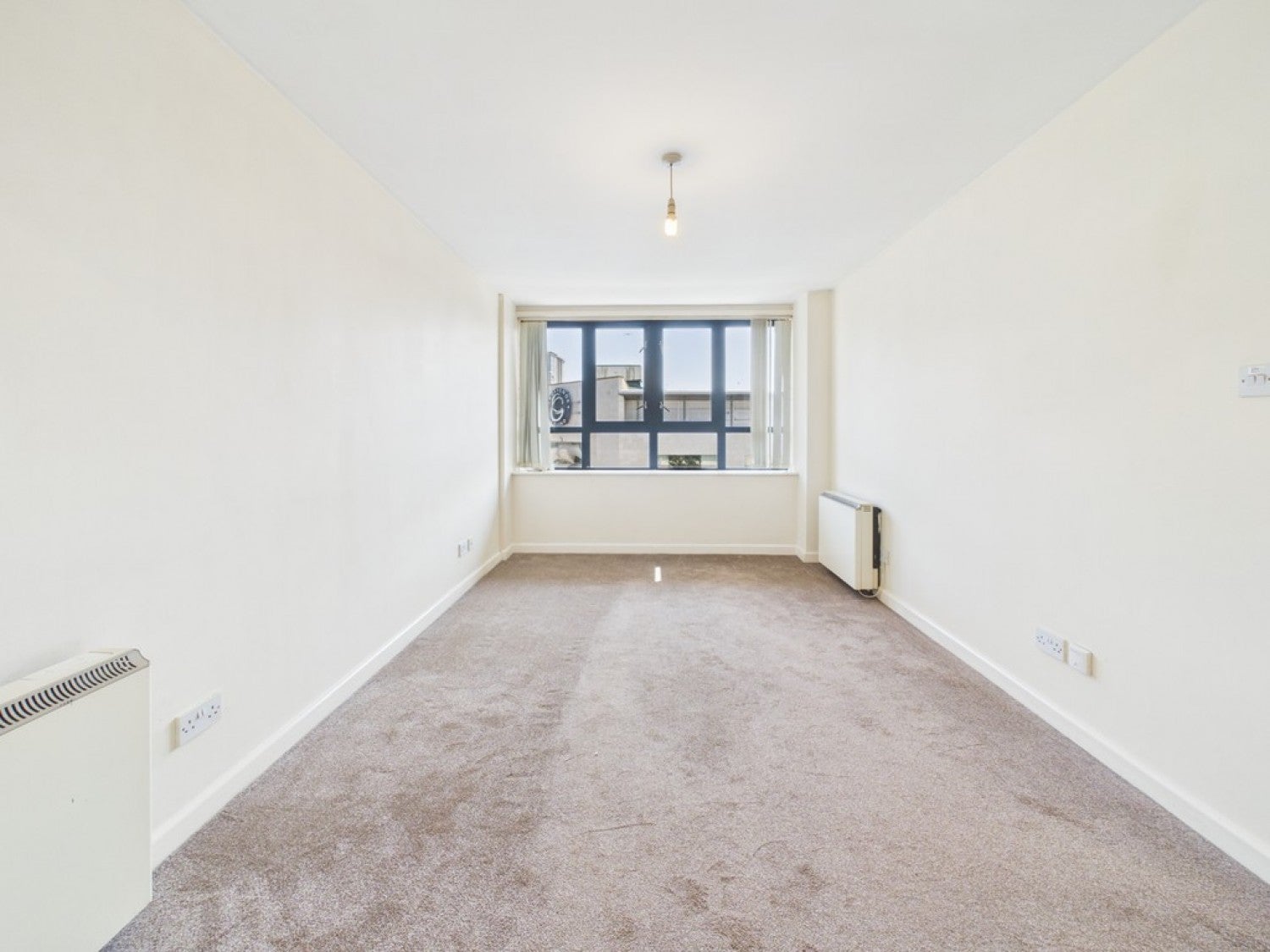 Flat New George Street in Plymouth