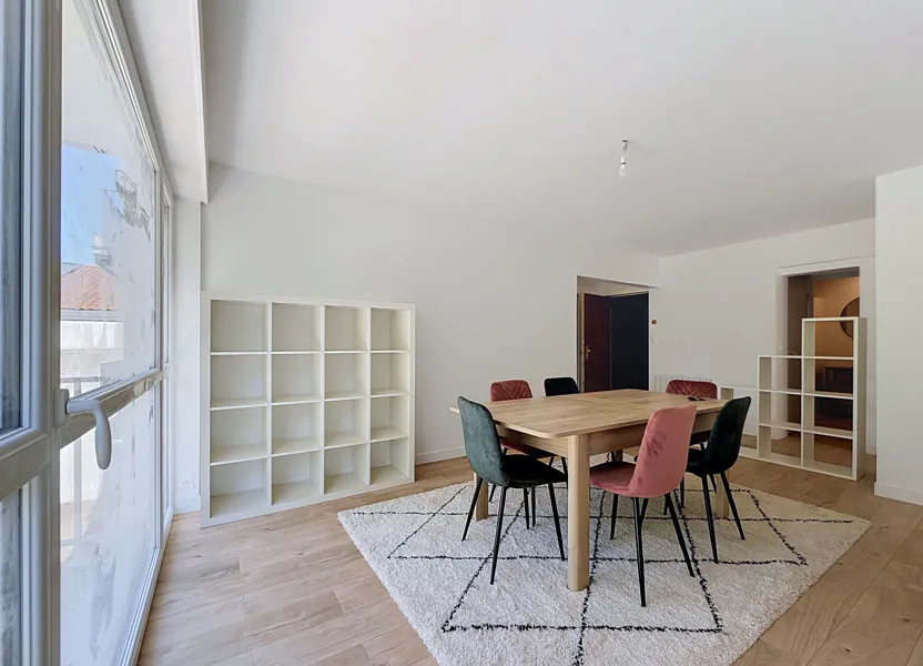Flat Rue Marcel Paul in La Rochelle