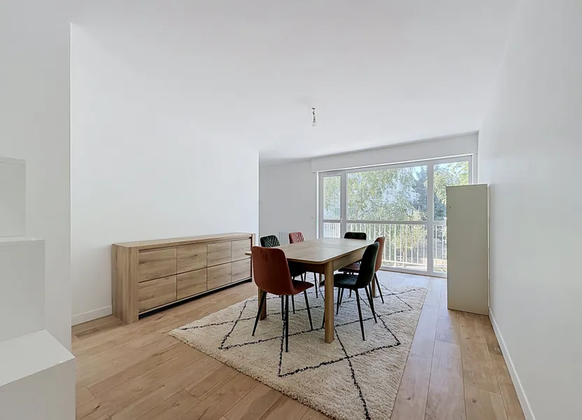 Flat Rue Marcel Paul in La Rochelle
