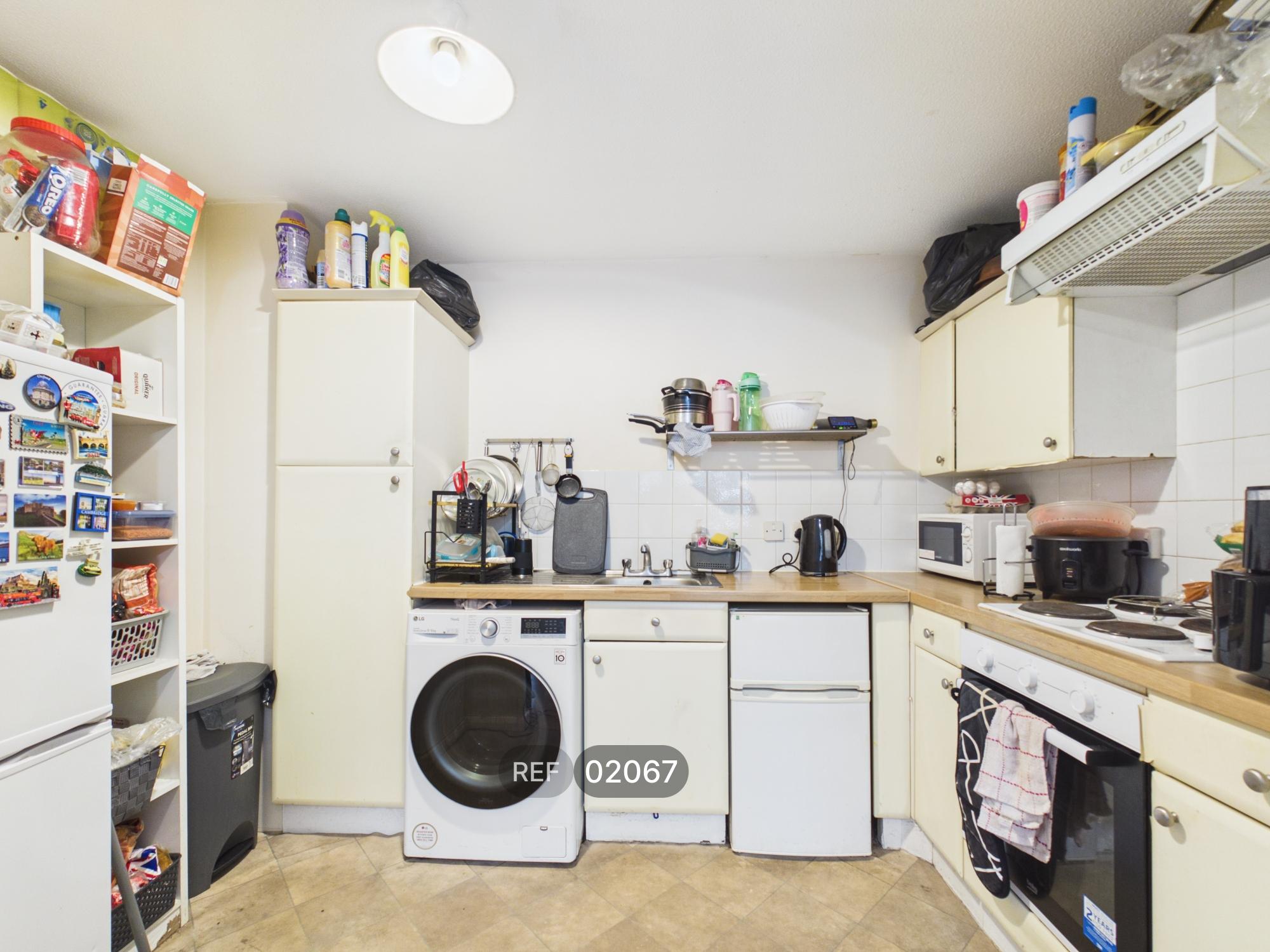 Flat Enville Way in Colchester