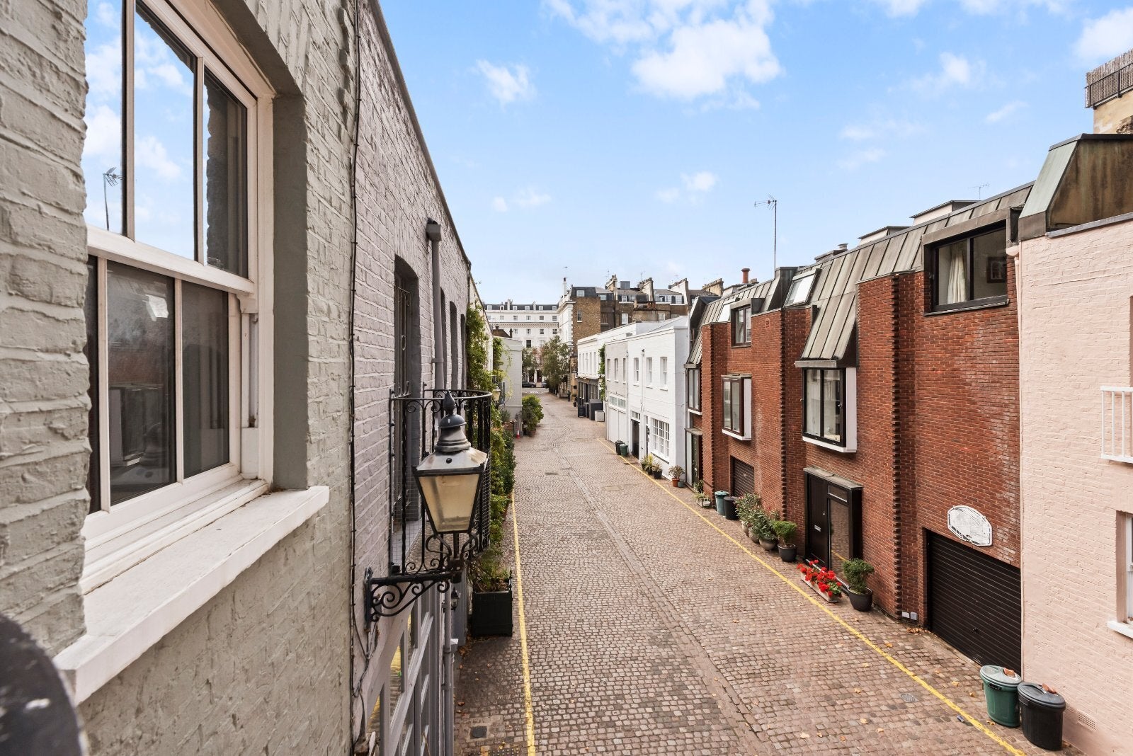 House Queen's Gate Mews in Greater London