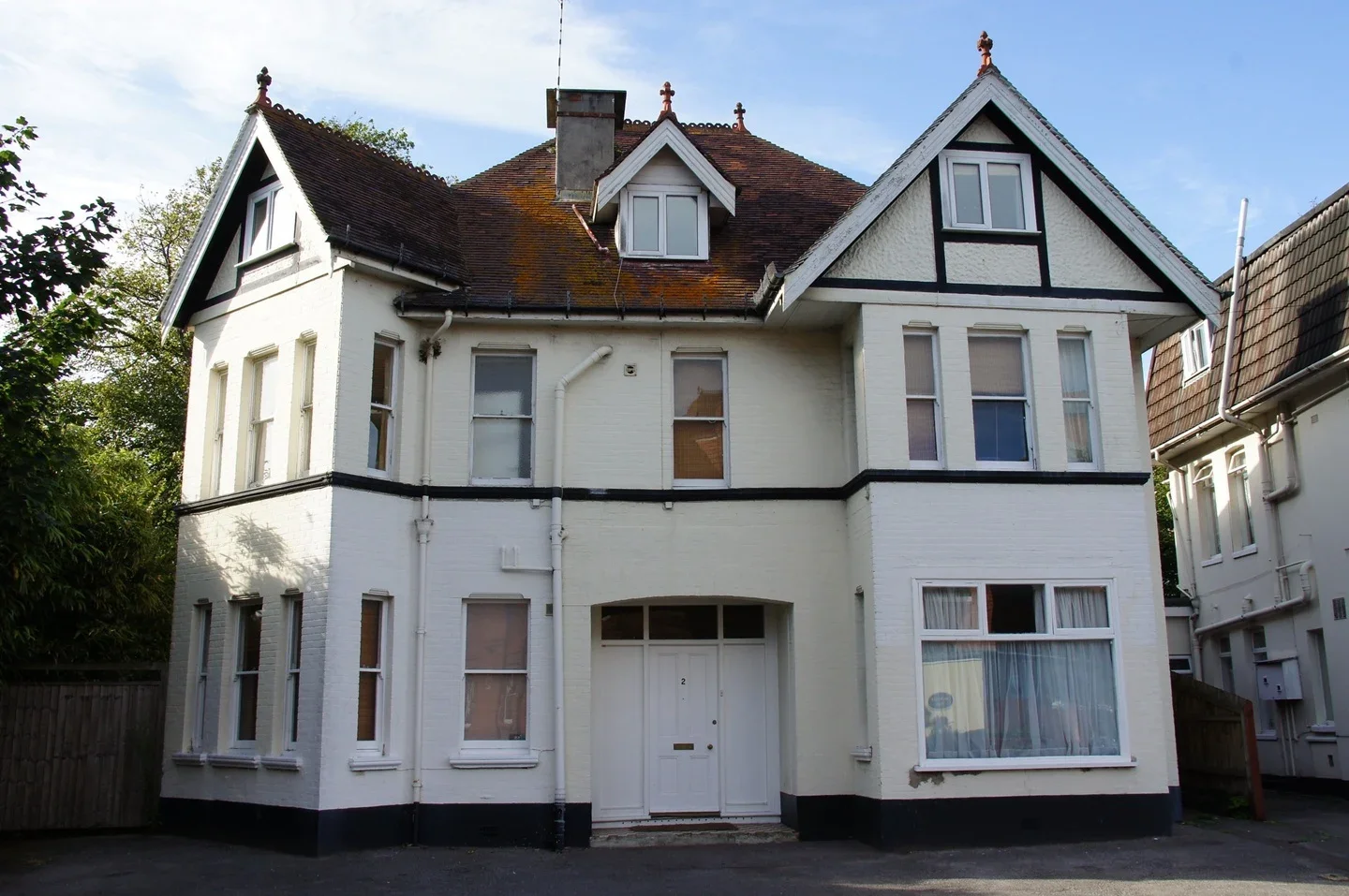 Room Glen Road in Bournemouth