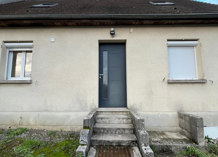 Flat Rue du Docteur Moussaud in Cuise-la-Motte