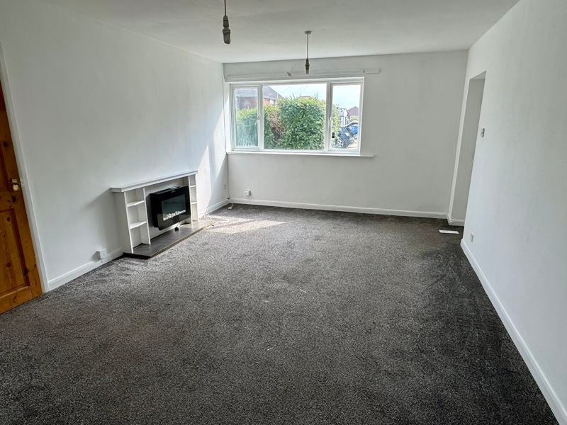 Flat Winsor Close in Hayling Island