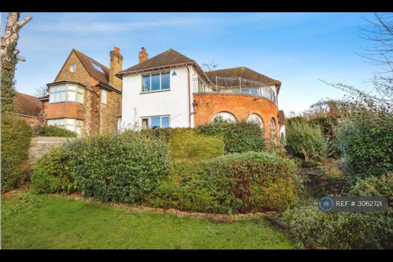 House Oakham Road in Rushcliffe