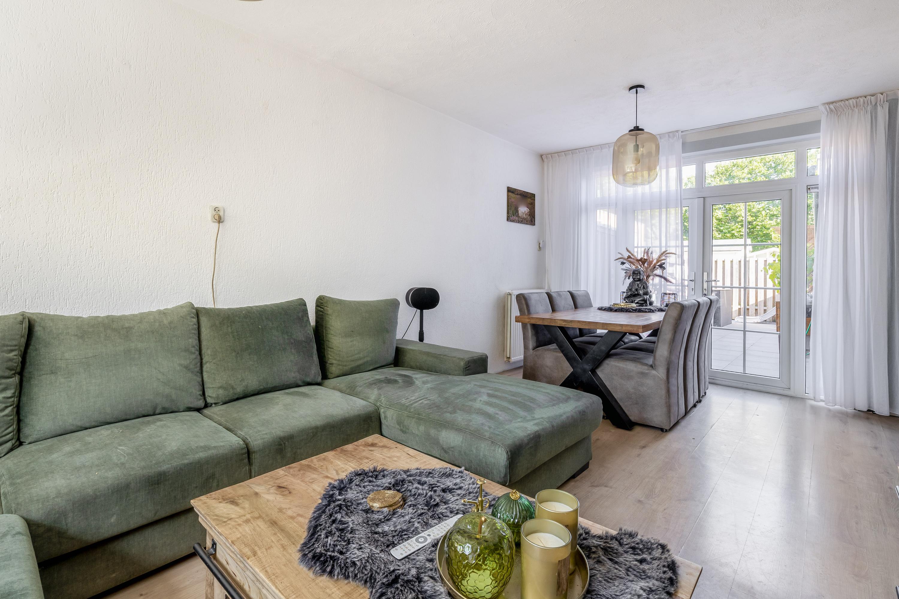 Tussenwoning te koop: Reddingiusweg 95, Groningen
