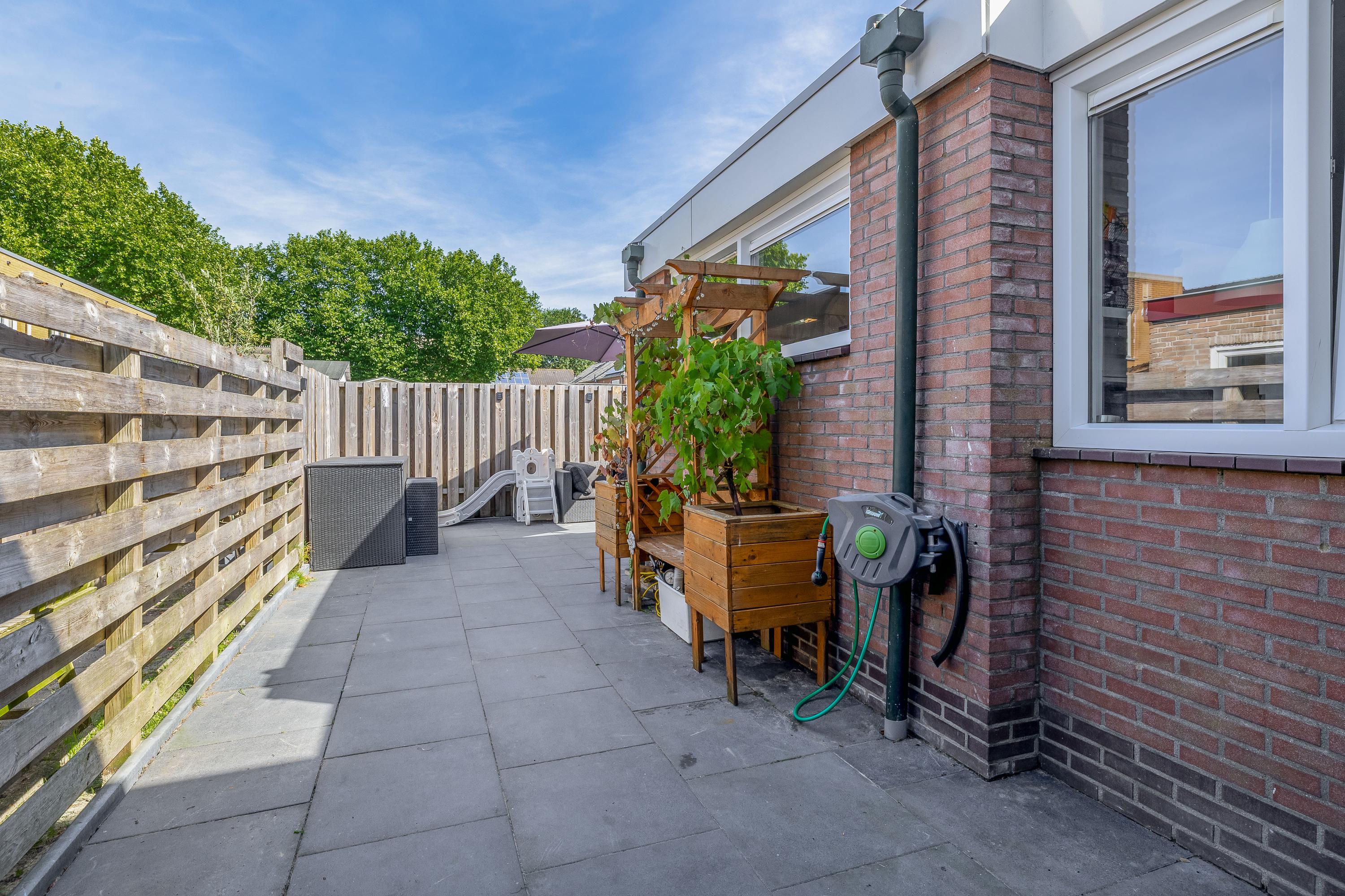 Tussenwoning te koop: Reddingiusweg 95, Groningen