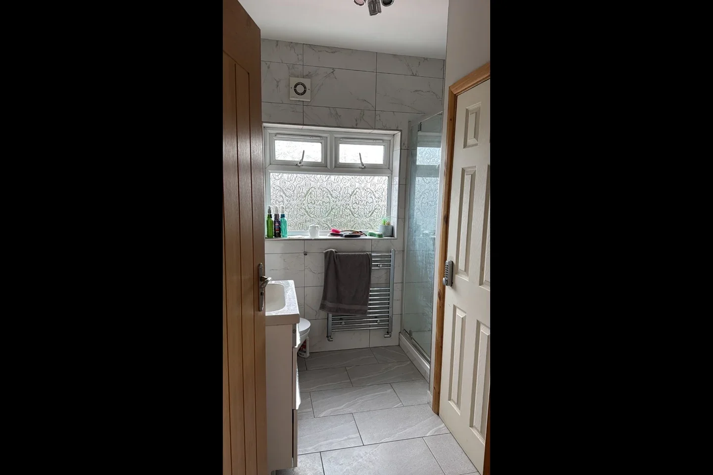 Room Vancouver Road in Greater London
