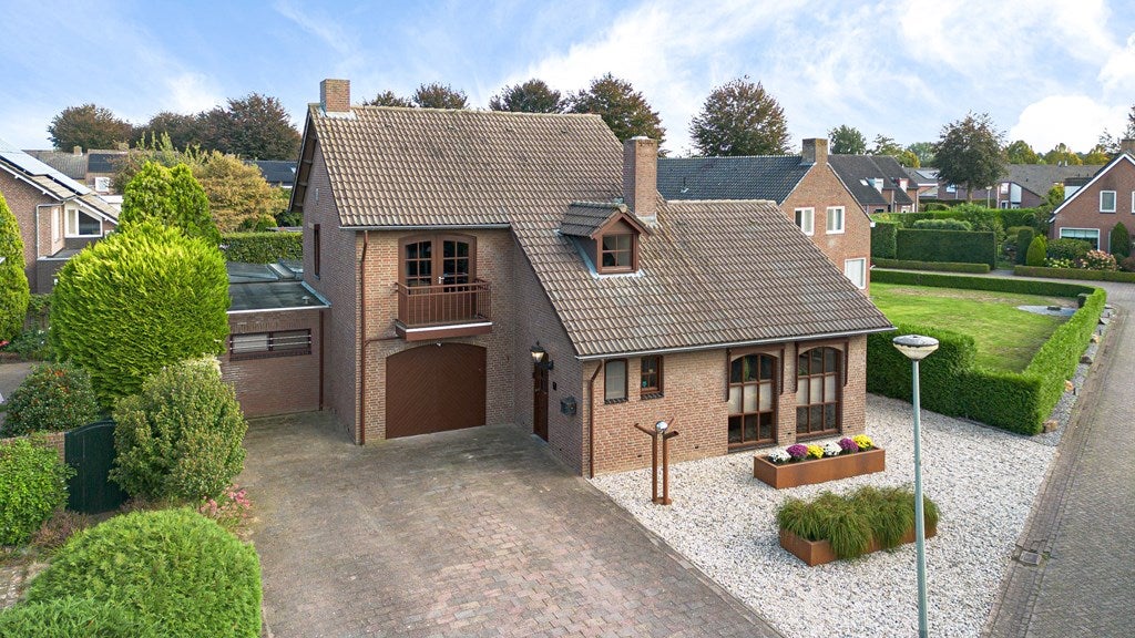 Huis Hooghveld 6 in Heythuysen