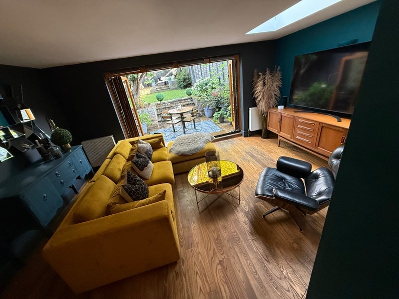 Room Wandsworth Road in Greater London