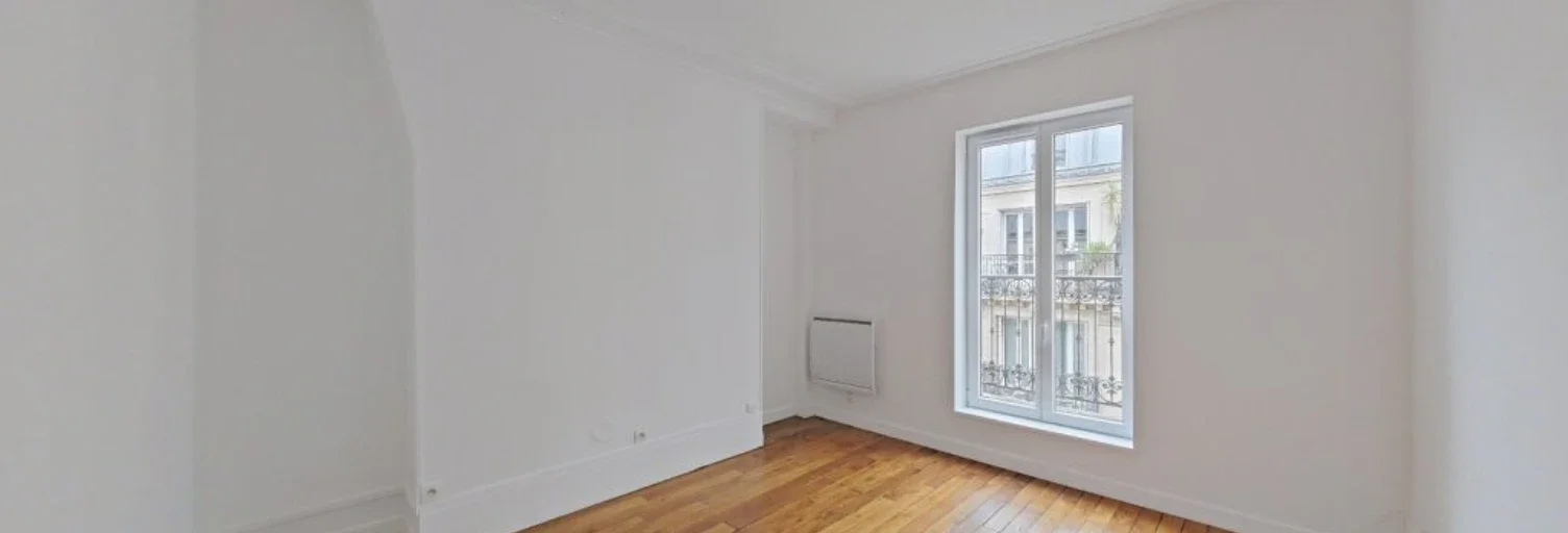 Flat Rue Dulong in Paris