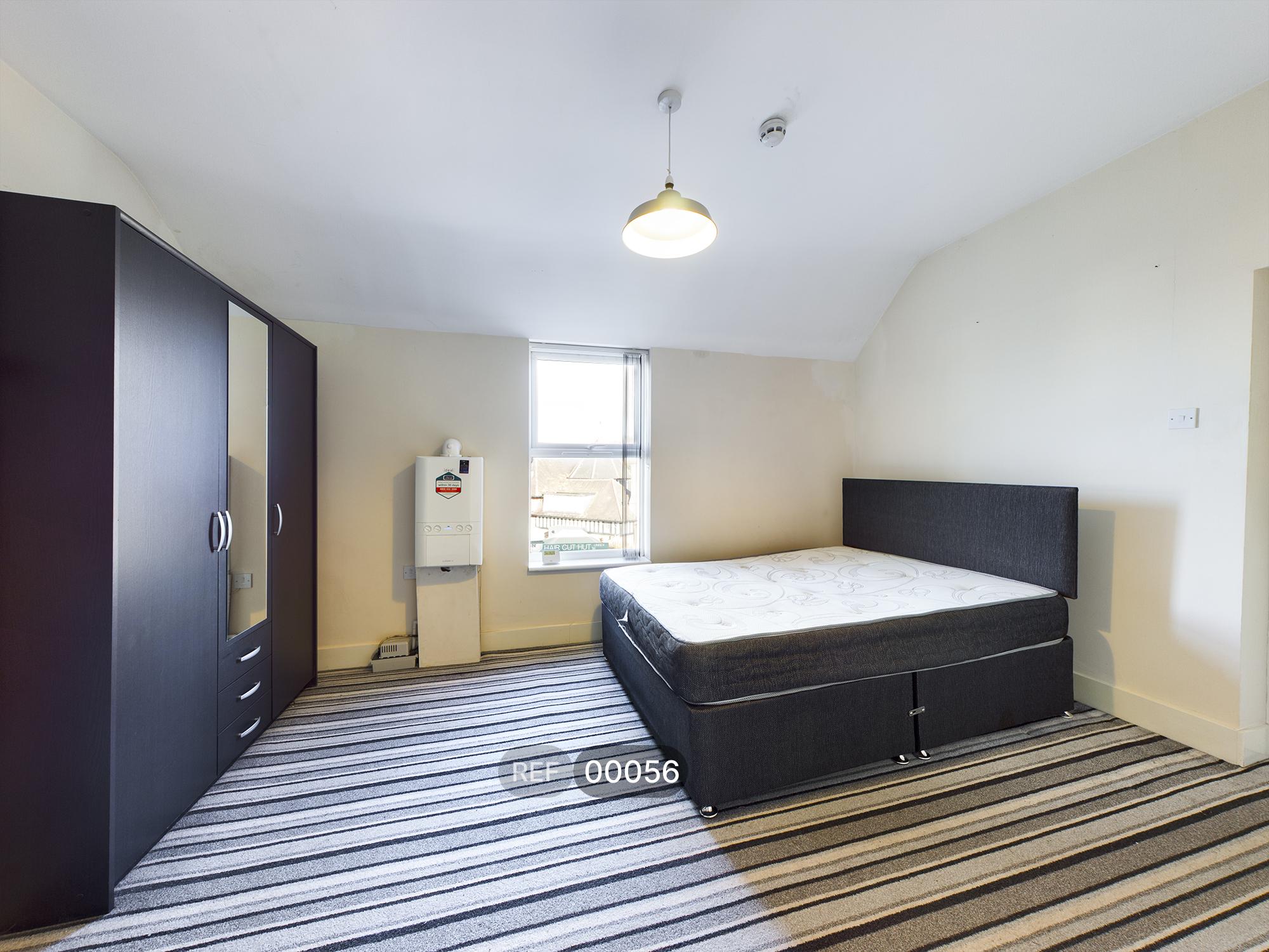 Flat Anlaby Road in Hull