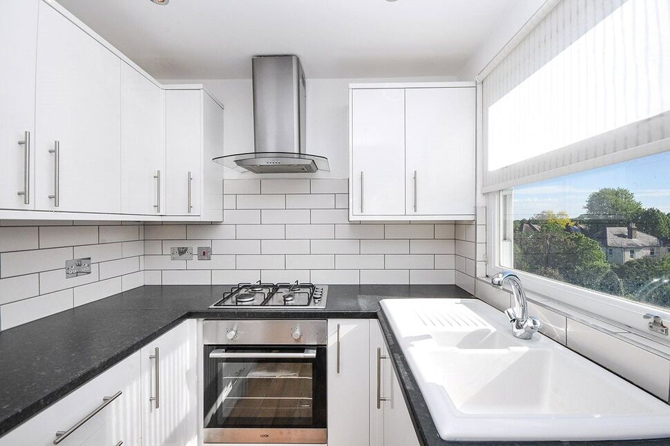 Flat Aldermary Road in Greater London