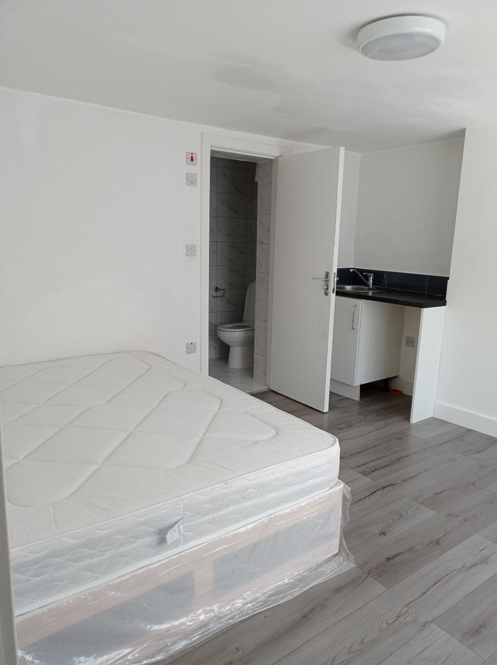 Flat Springhead Road in Gravesham