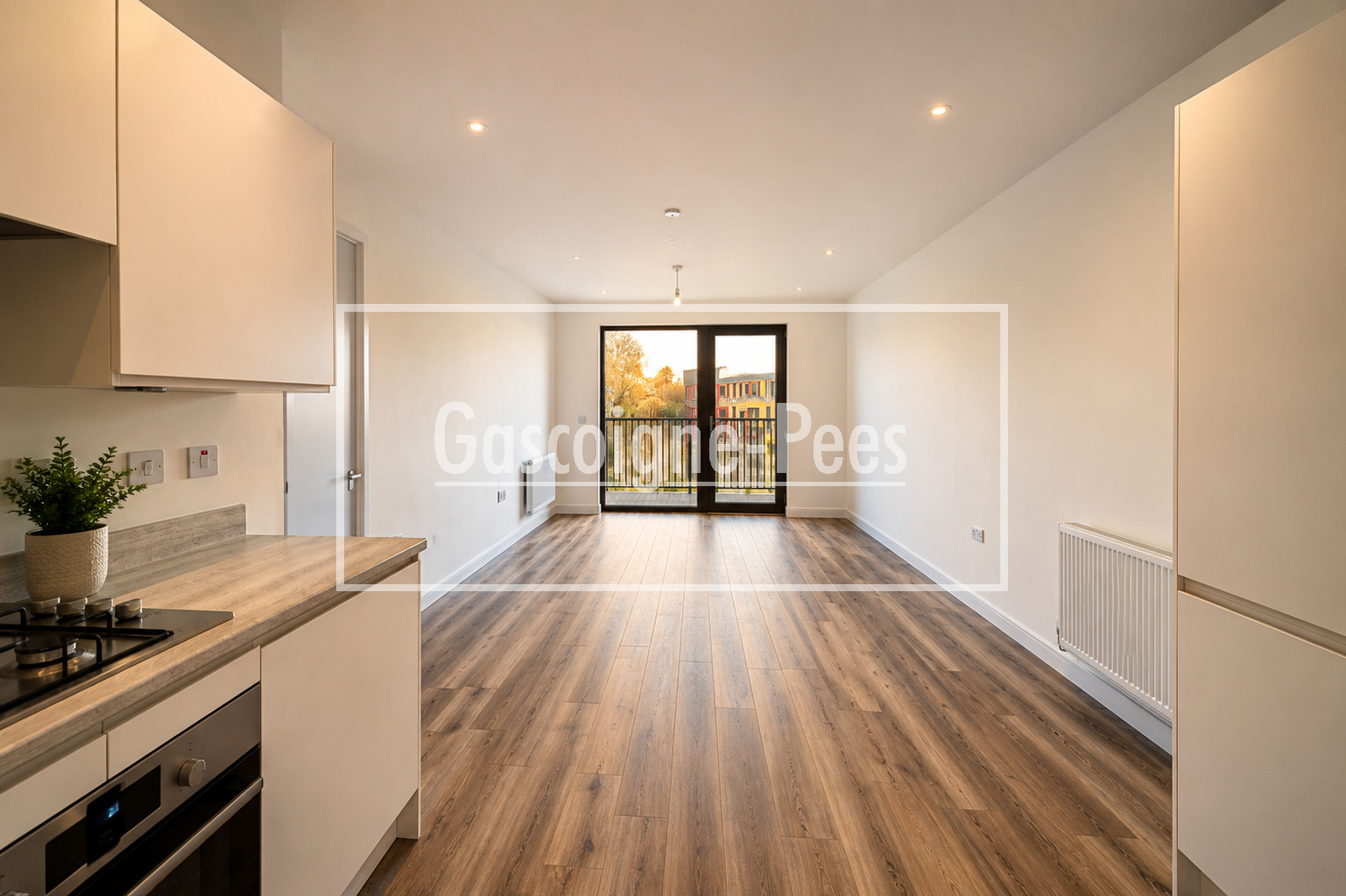 Flat Station View in Guildford