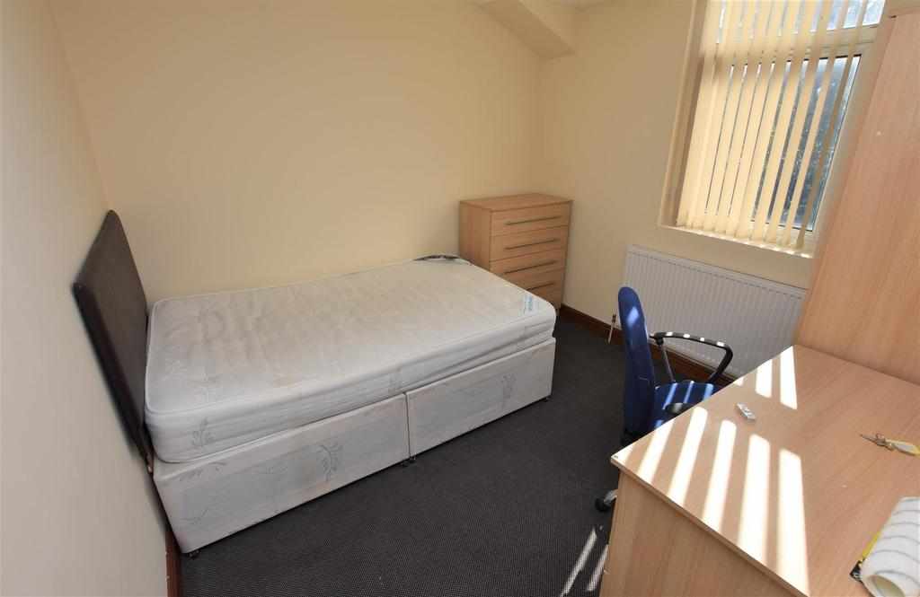 Flat Umberslade Road in Birmingham