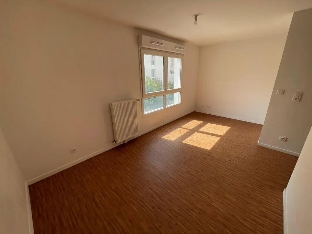 Appartement Avenue Lucie Aubrac à Livry-Gargan