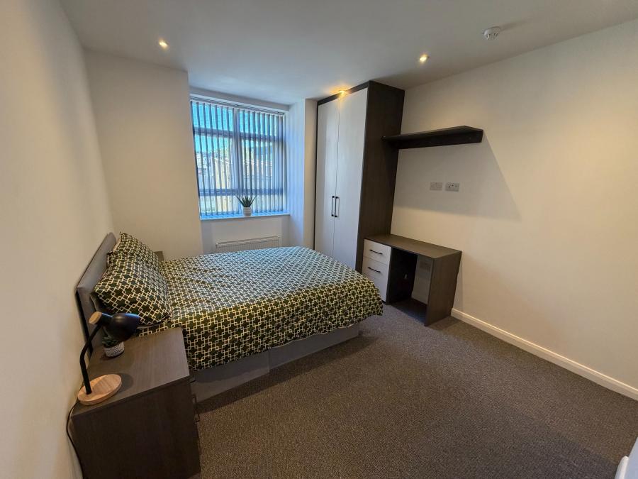 Room Chorley Road in Salford