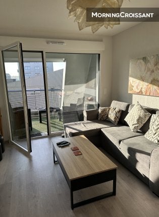 Flat Rue Lucien Faure in Bordeaux