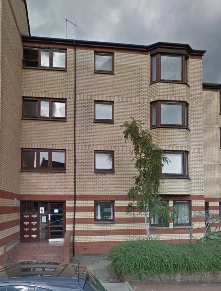 Flat Leyden Court in Glasgow