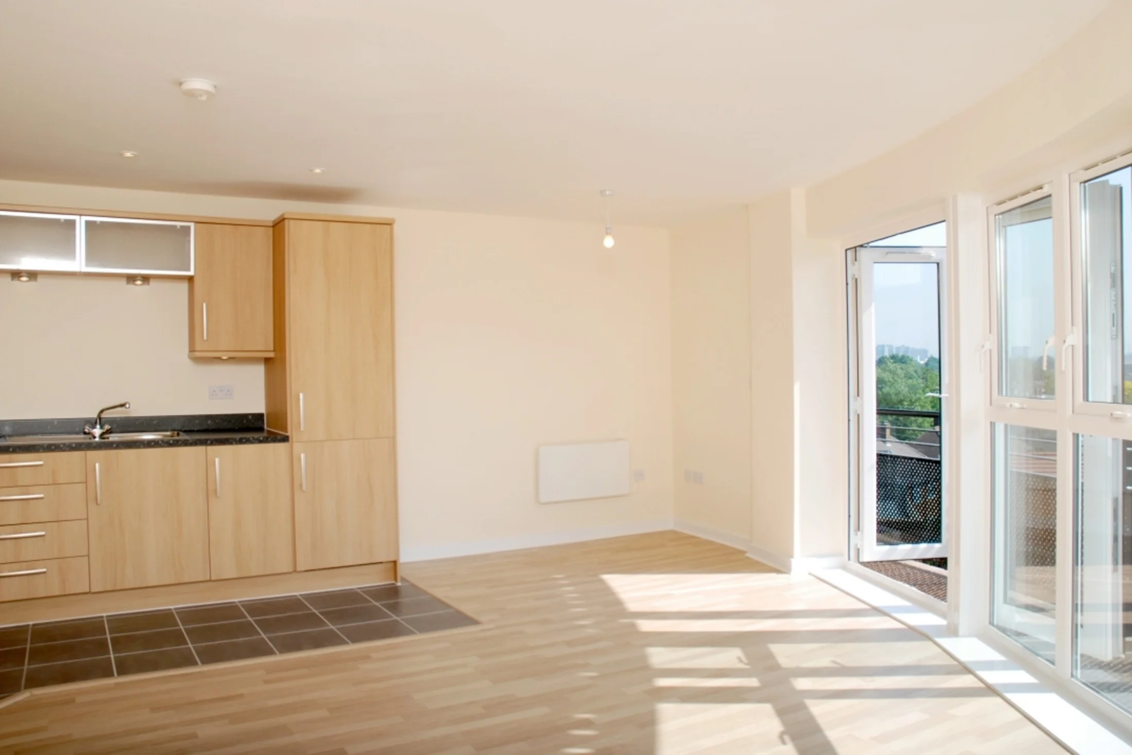 Flat London Road in Greater London