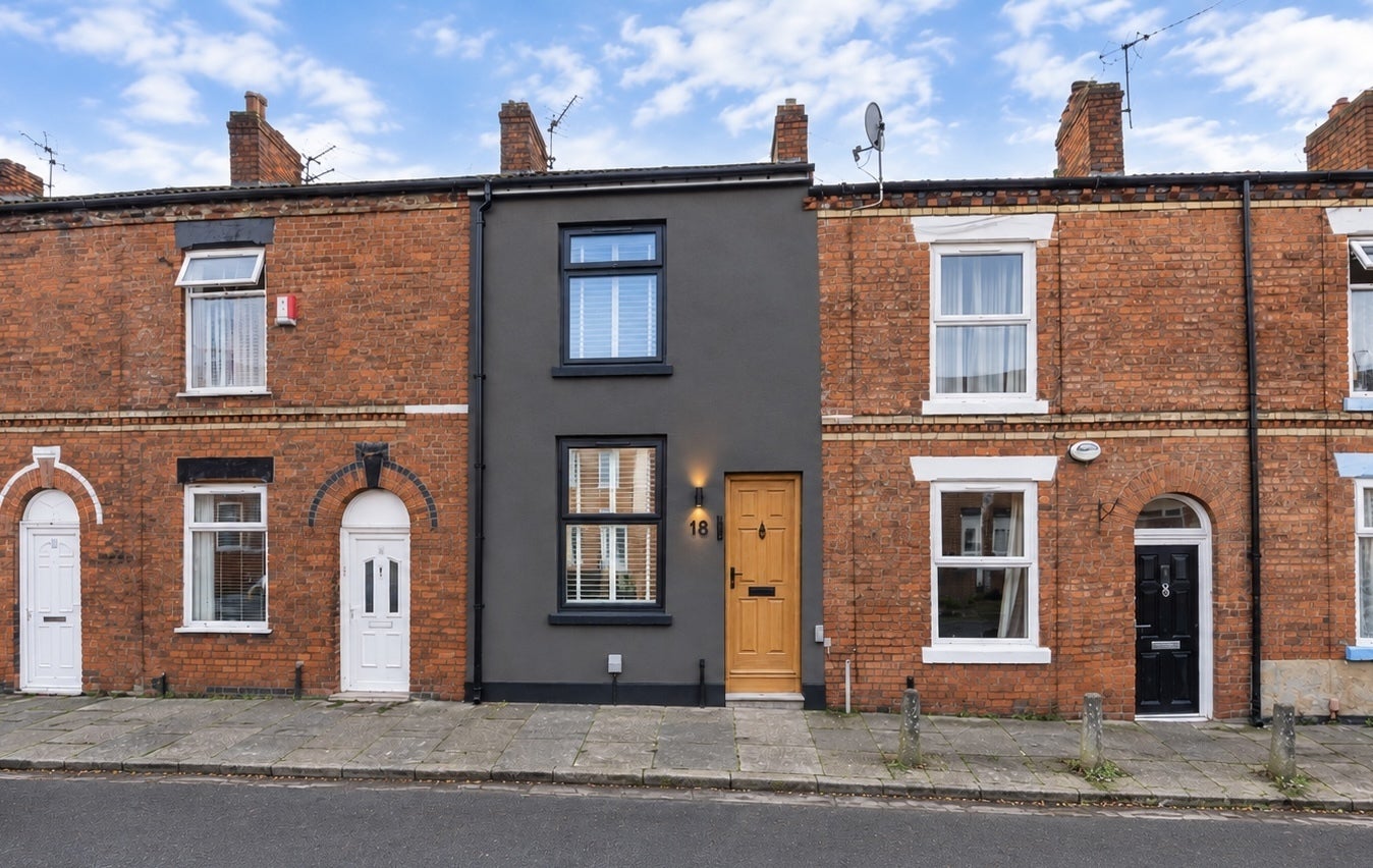 House Bingham Street in Salford