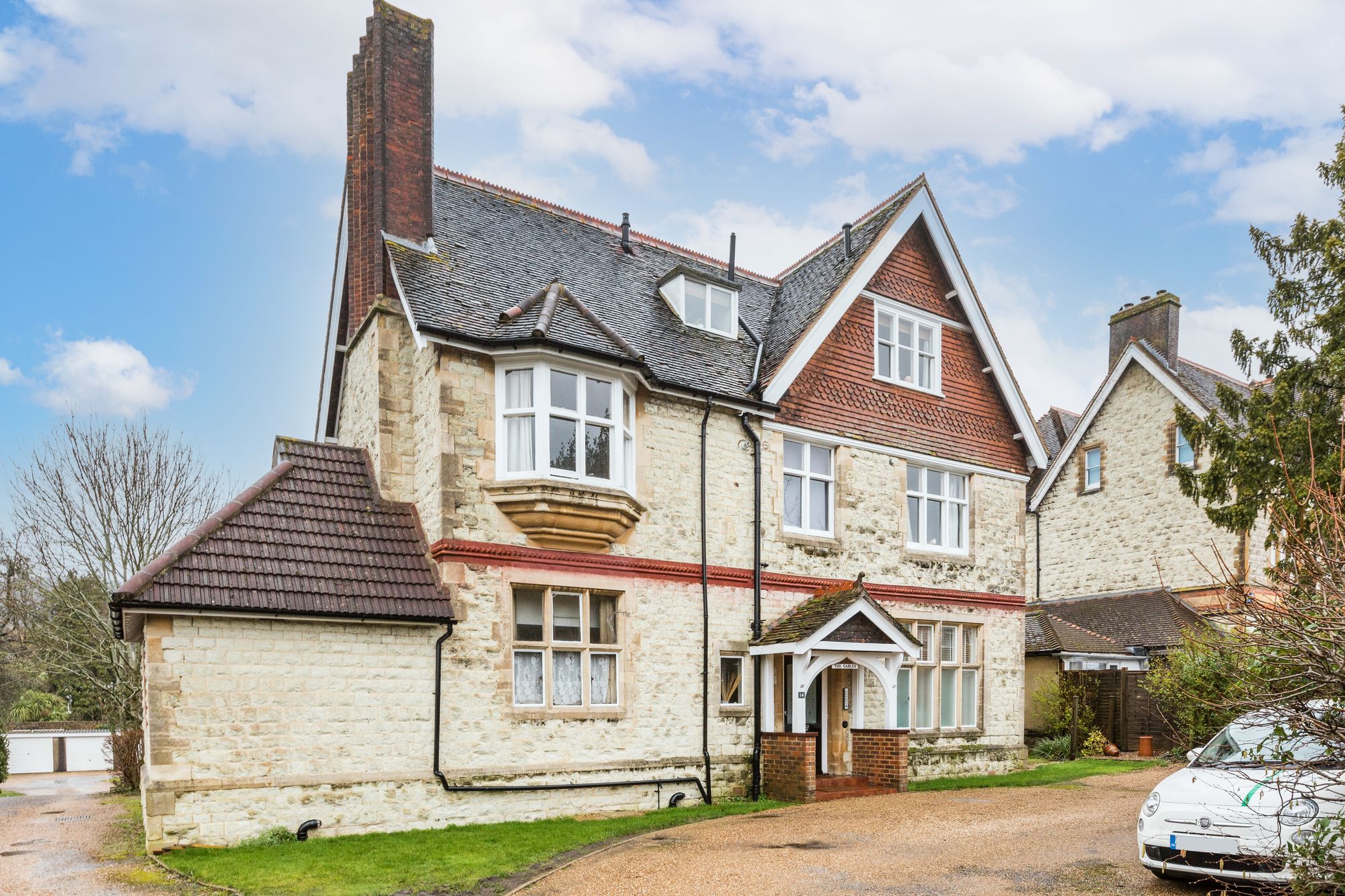 Flat Somers Road in Reigate and Banstead