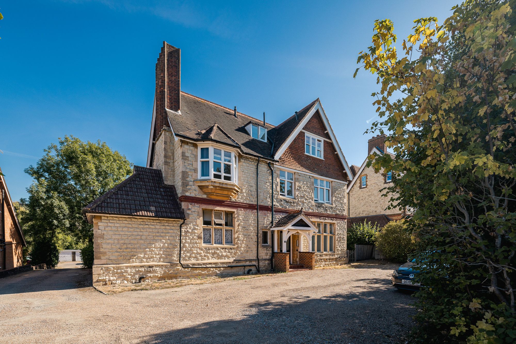 Flat Somers Road in Reigate and Banstead