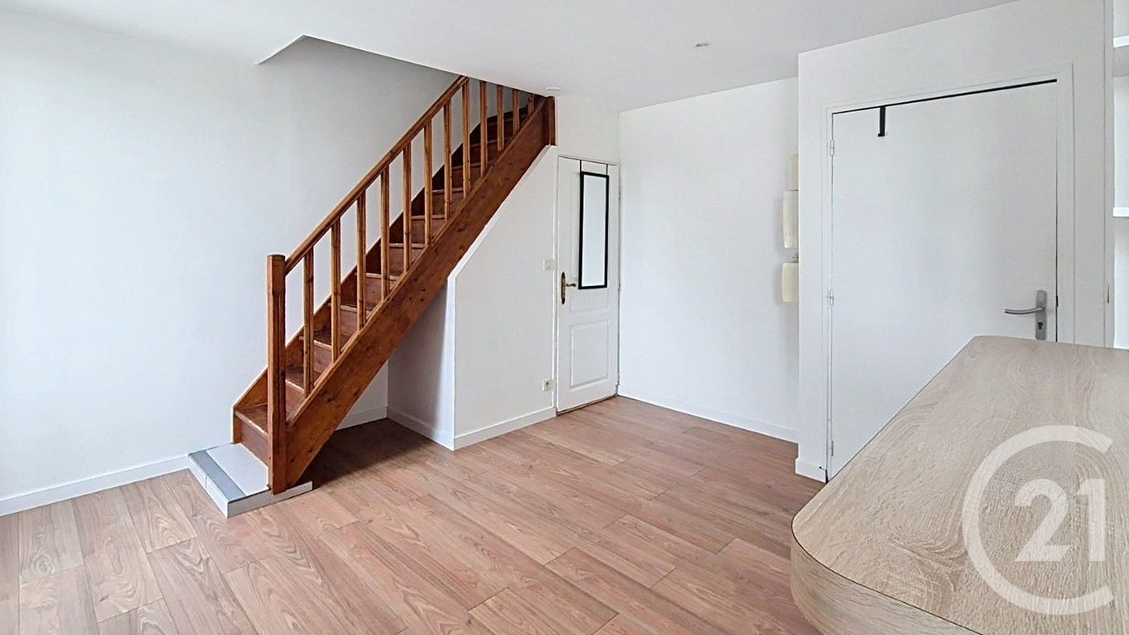 Appartement Rue de la Gare à La Chapelle-la-Reine
