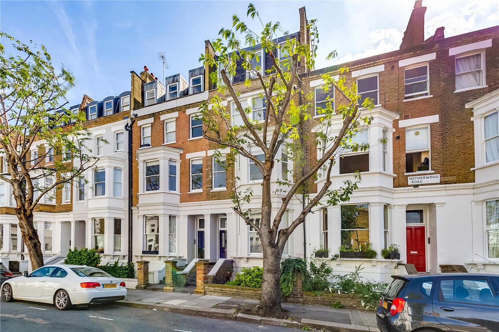 Flat Netherwood Road in Greater London