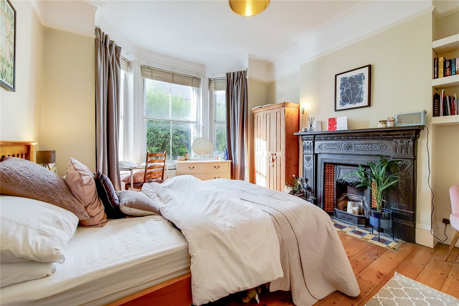 Flat Latchmere Road in Greater London
