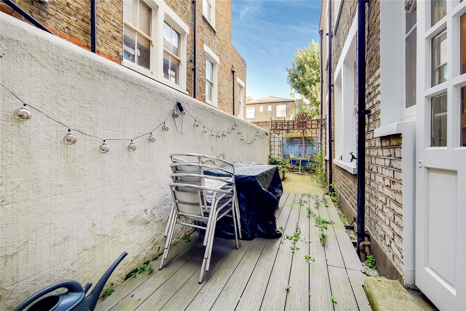 Flat Latchmere Road in Greater London
