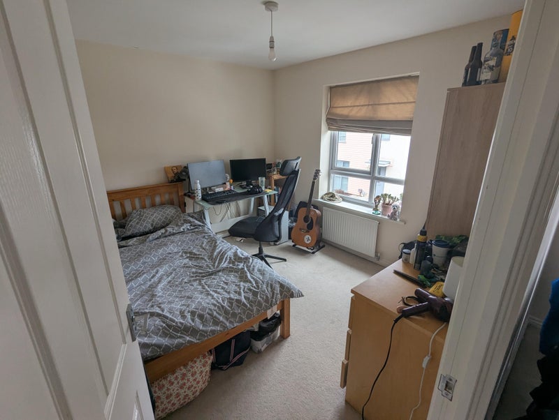 Room Great Copsie Way in Bristol