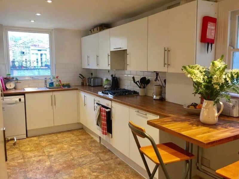 Room Beauchamp Road in Greater London