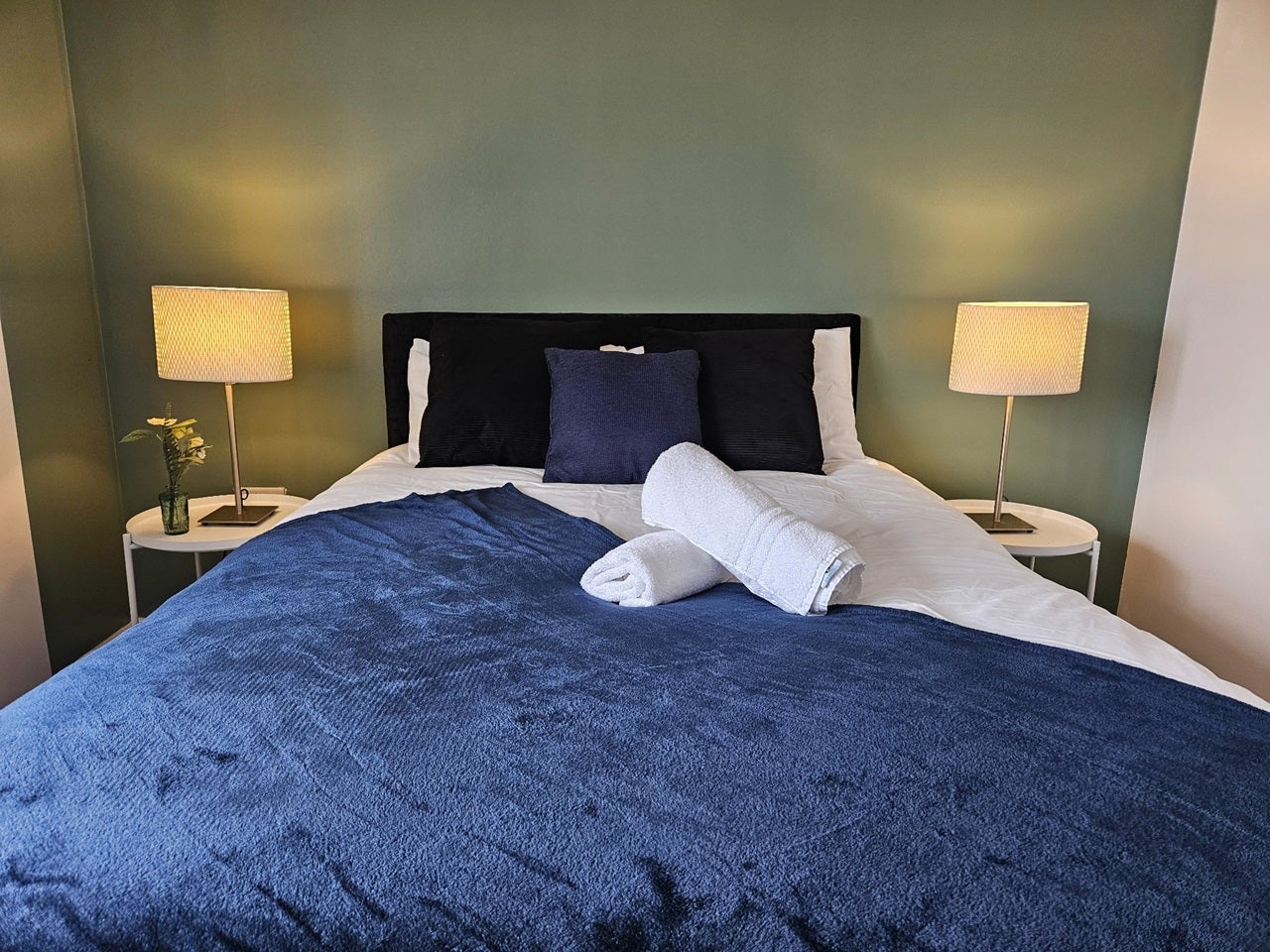 Room Seymour Road in Sandwell