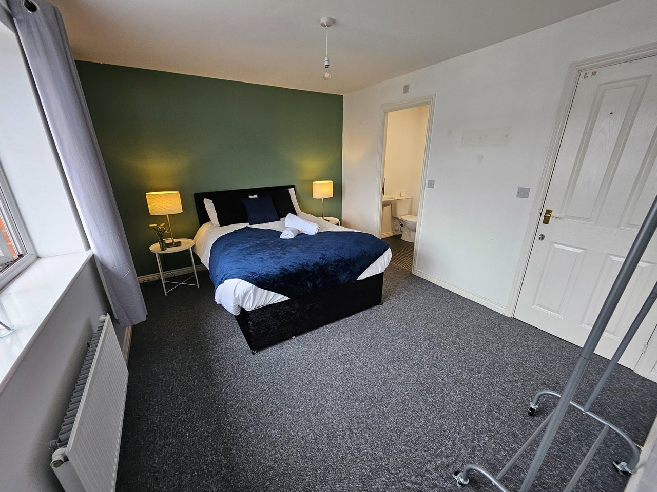Room Seymour Road in Sandwell