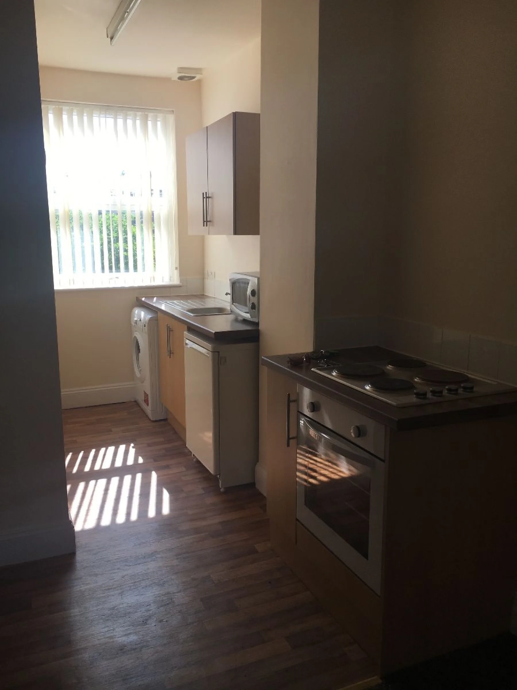 Flat Southcoates Lane in Hull